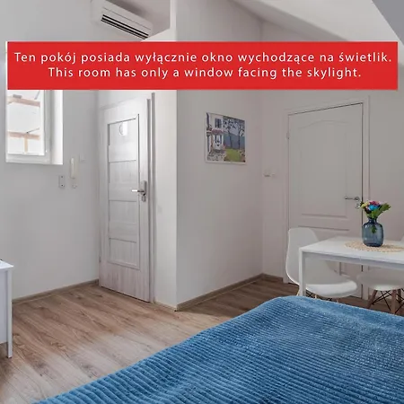 Old Town Apartment *